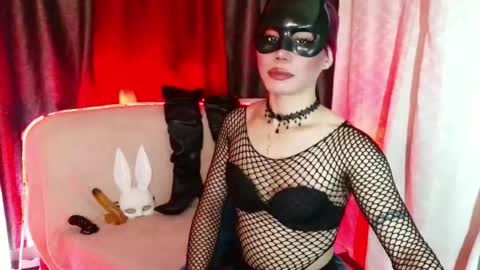 Snapshot of ur_dominatrix chatting on June 2026 11:55:02 AM MISS ANNA online show from June 2026 11:55:02 AM