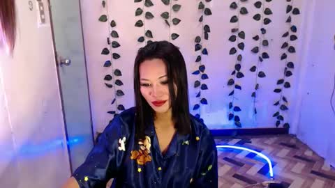 ur_hottest_girl online show from January 2026 07:13:01 AM