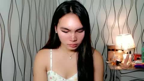 QUEENSY online show from September 2025 12:37:02 AM