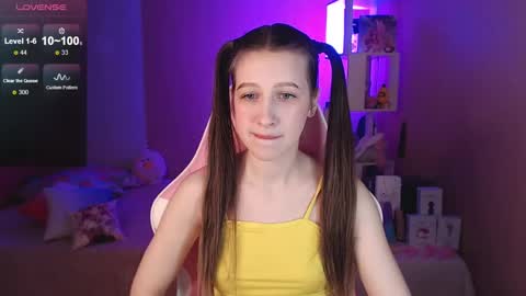 Lera online show from December 2024 04:09:02 PM