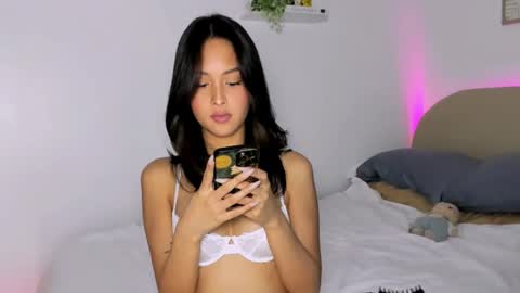 Snapshot of ur_mija_veronica chatting on July 2026 03:28:01 PM Veronica Lodge online show from July 2026 03:28:01 PM