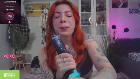 Olivia Kaufman online show from October 2025 08:40:01 AM