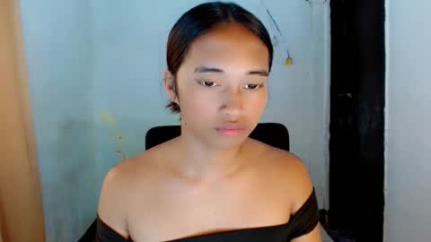 Ellie online show from March 2026 12:49:01 AM