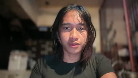 Ellie online show from April 2026 06:32:02 PM