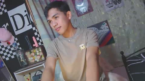 ur_shan21 online show from March 2026 01:43:02 AM