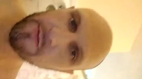 Snapshot of ur_zaddy4now chatting on September 2025 04:11:01 PM ur_zaddy4now online show from September 2025 04:11:01 PM