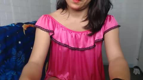 Snapshot of urasian_dreamgirl69 chatting on November 2025 11:21:01 AM bela online show from November 2025 11:21:01 AM