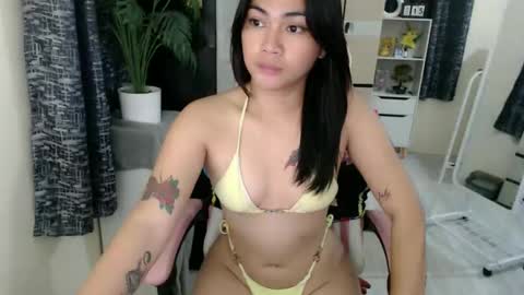 urasian_erica online show from January 2026 12:32:02 PM