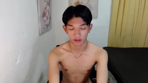 urasian_john20 online show from November 2025 05:18:02 AM