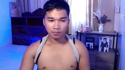 Snapshot of urasian_jpxx chatting on May 2026 02:30:01 AM JAMES online show from May 2026 02:30:01 AM