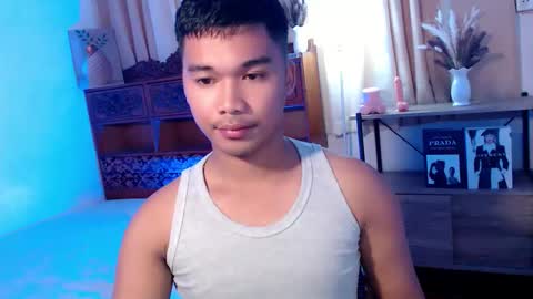 Snapshot of urasian_jpxx chatting on May 2026 11:51:02 AM JAMES online show from May 2026 11:51:02 AM