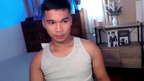 Snapshot of urasian_jpxx chatting on June 2026 01:24:01 PM JAMES online show from June 2026 01:24:01 PM