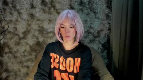 yana online show from February 2025 10:19:01 AM