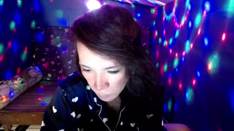 yana online show from March 2025 11:58:01 AM