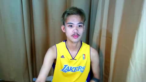Snapshot of urasiancumboix2 chatting on June 2026 05:26:01 PM urasiancumboix2 online show from June 2026 05:26:01 PM