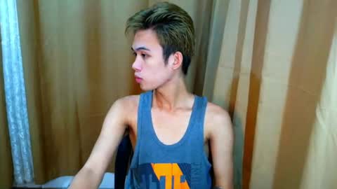 Snapshot of urasiancumboix2 chatting on July 2026 08:01:02 AM urasiancumboix2 online show from July 2026 08:01:02 AM