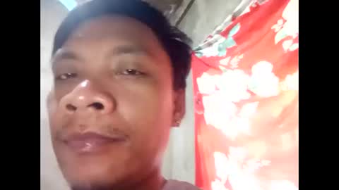 Snapshot of urasiandreamboyx chatting on September 2025 01:07:02 AM John online show from September 2025 01:07:02 AM