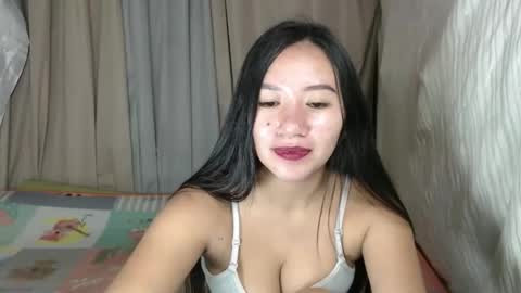 Snapshot of urasianrika chatting on May 2026 12:52:02 AM urasianrika online show from May 2026 12:52:02 AM