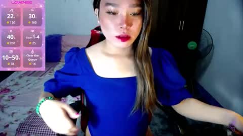 KENDRA online show from October 2025 02:01:02 AM