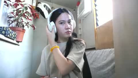 Erika online show from March 2026 02:17:02 AM