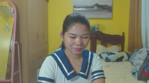 Snapshot of urasianwild28xxx chatting on April 2026 01:34:02 AM Ann online show from April 2026 01:34:02 AM