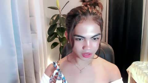Snapshot of urbaby_anthony chatting on July 2026 08:21:01 AM urbaby_anthony online show from July 2026 08:21:01 AM