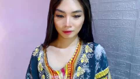 Clara online show from December 2024 12:28:01 PM