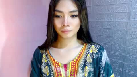 Clara online show from December 2024 12:35:01 PM