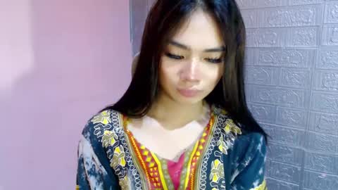 Clara online show from December 2024 04:08:02 PM