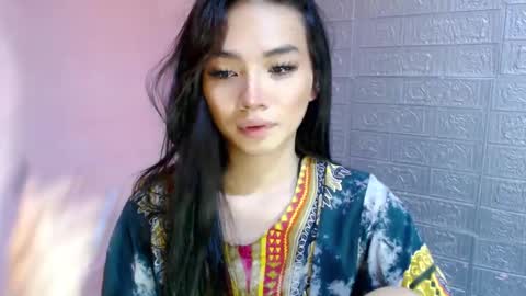 Clara online show from January 2025 05:05:02 PM