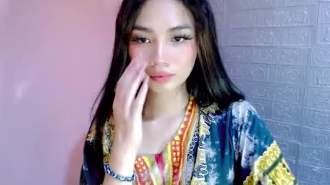 Clara online show from January 2025 08:15:01 AM