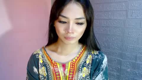 Clara online show from February 2025 05:07:02 AM