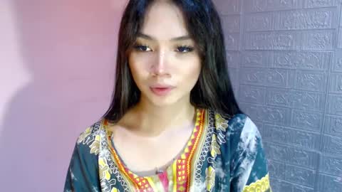 Clara online show from February 2025 08:44:02 PM