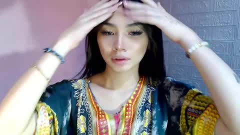 Clara online show from February 2025 05:11:02 AM