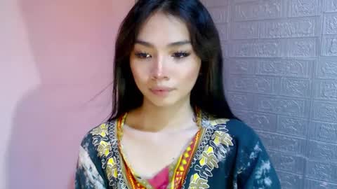 Clara online show from March 2025 05:11:02 AM