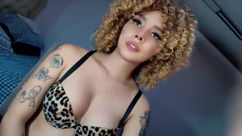 Clara online show from April 2026 06:11:02 AM