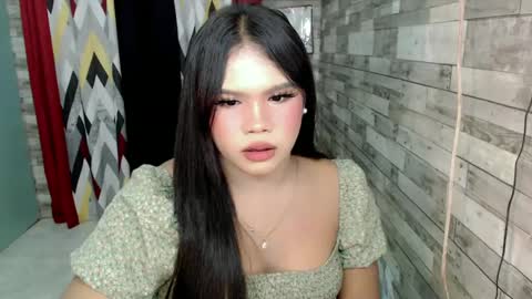 Sofia online show from January 2025 01:55:02 PM