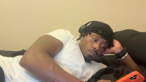 urbandick5 online show from November 2025 02:21:01 AM