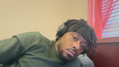 urbandick5 online show from December 2025 01:40:02 PM