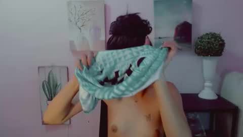 urblossom_princess online show from June 2026 11:33:01 AM
