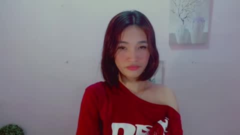 Snapshot of urblossom_princess chatting on July 2026 10:28:02 AM urblossom_princess online show from July 2026 10:28:02 AM