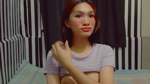Snapshot of urblossom_princess chatting on July 2026 12:47:02 PM urblossom_princess online show from July 2026 12:47:02 PM