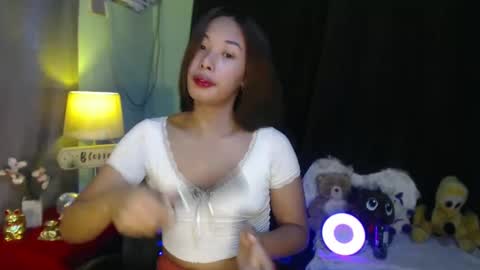 urcrushnextdoor_ online show from December 2024 02:58:02 AM
