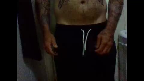 Snapshot of urdaddy875867 chatting on May 2026 06:32:01 AM urdaddy875867 online show from May 2026 06:32:01 AM