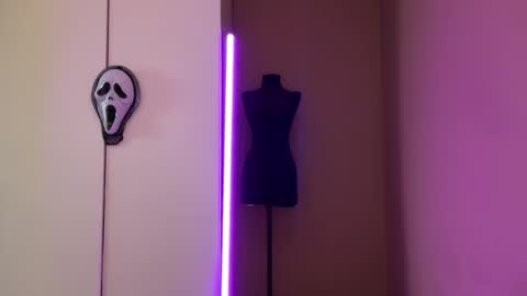 Margo online show from October 2025 07:05:02 AM