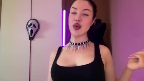 Margo online show from October 2025 07:20:01 AM