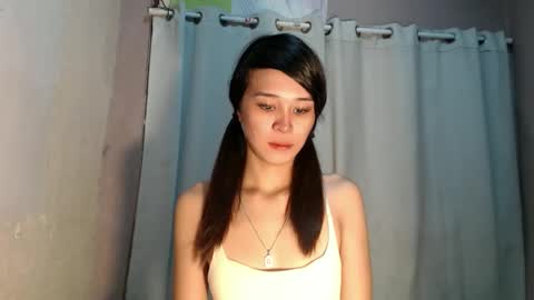 Snapshot of urdreamgirl_stephanie chatting on June 2026 12:28:02 PM stephanie online show from June 2026 12:28:02 PM