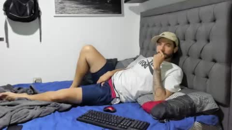 Andres  Jordi online show from October 2025 06:57:02 AM