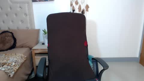 Mandy 3 online show from December 2024 02:21:01 PM