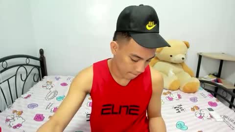 Snapshot of urfucker_vinz chatting on February 2026 12:17:02 PM urfucker_vinz online show from February 2026 12:17:02 PM